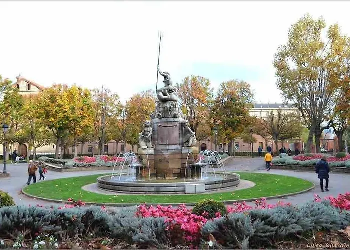 아파트 Beautiful With Wifi Vut-le-339